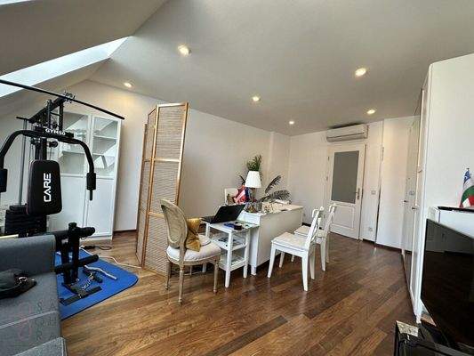 3g1JgnakDF0KRyYvSPBGbH