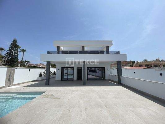 New Build Villas with Private Pool in Ciudad Quesada