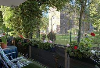 Wohnung mit Blick auf die Kirche