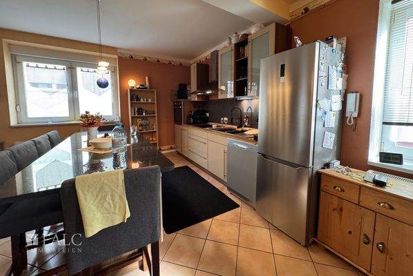 offene Küche im EG - separate Wohneinheit