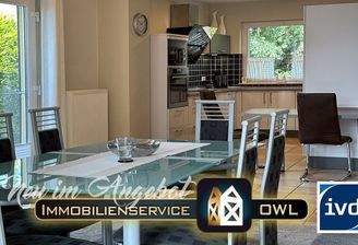 moderne Doppelhaushälfte über 2 (3) Etagen
