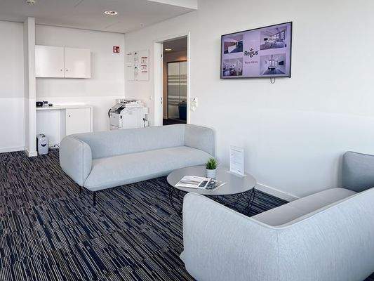 Regus_Mundsburgtower_Germany_Centre 3914_Business 