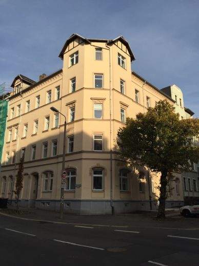 AcHtUnG !  5 Zimmer- pLATZ  für  AllE, MiT BaLkoN