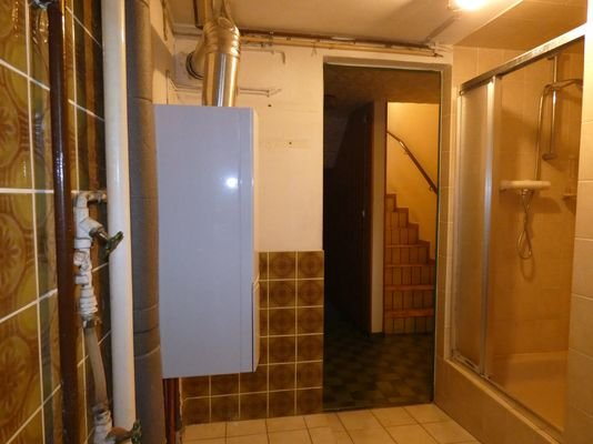 Keller 1 mit Dusche
