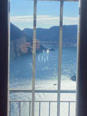 Blick aus der Halle im Erdgeschoss