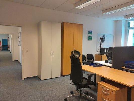 D VOGWEG BÜRO 3.OG HAUS I-8.jpg
