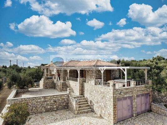 c0900db131c24bf98dccaea94ca2ef95-original