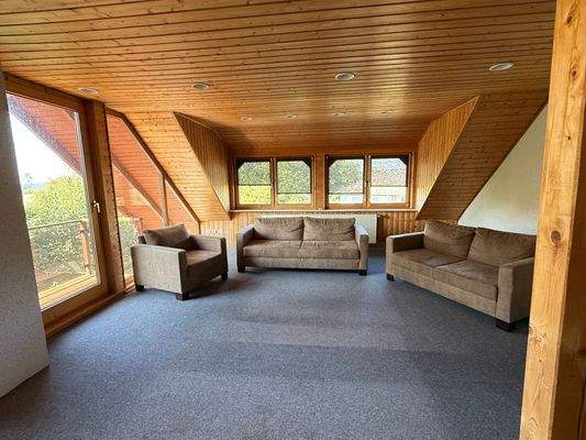 Wohnzimmer DG Haupthaus WHG Nr.1