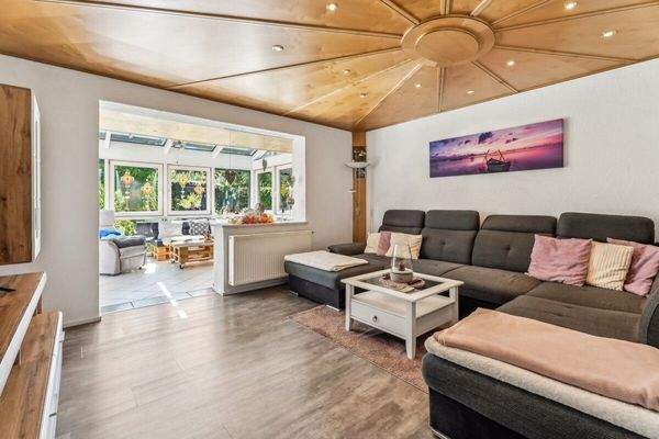 Wohnzimmer (Whg. EG)