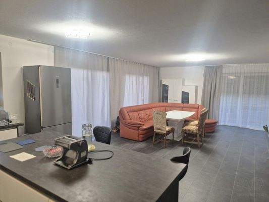 Whg unten Wohn/Esszimmer