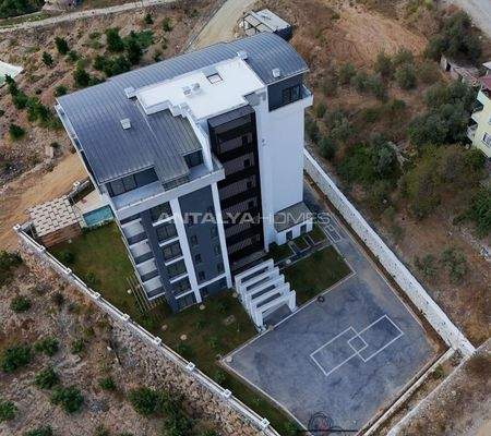 Elegant Flats with City and Nature Views in Alanya