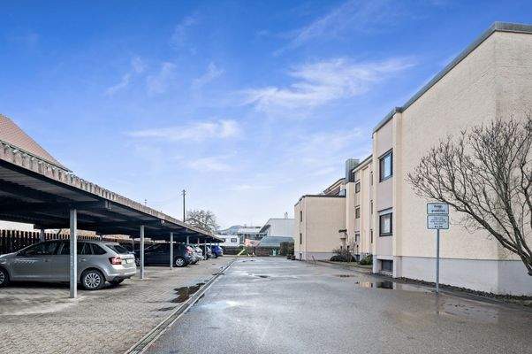 Zufahrt, Carportanlage