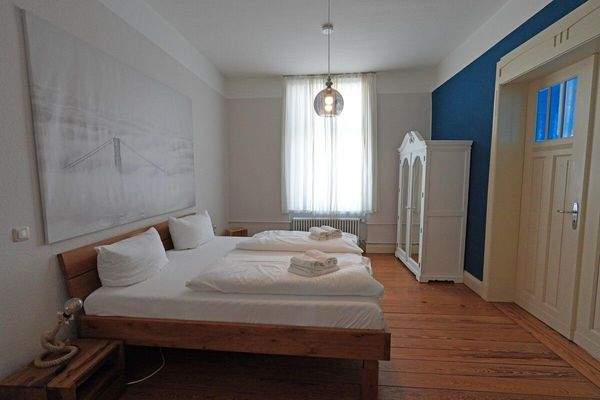 2. OG 2. Schlafzimmer