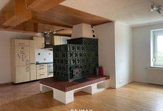 1_Küche mit Kachelofen