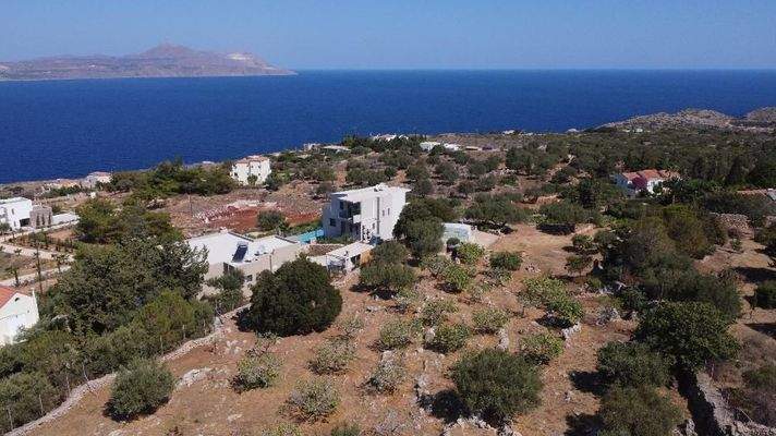 Kreta, Kokkino Chorio: Ruhiges Landgrundstück mit Dorfnähe zu verkaufen