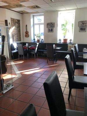 2025_04_Ristorante_Gastraum_8