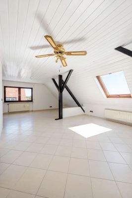 Wohnzimmer & Esszimmer