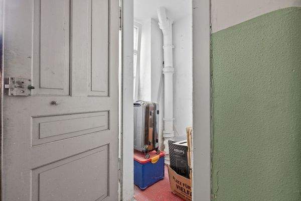 Abstellraum im Treppenhaus