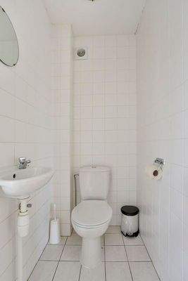 Luxus Badezimmer Villa Cape Helius Badewanne Dusche Yachthafen Blick Hellevoetsluis02