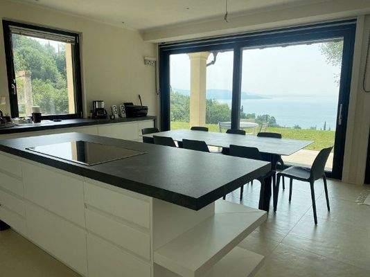 6988pi_27_Villa_Rustiko_Anwesen_Immobilienkauf_Gar