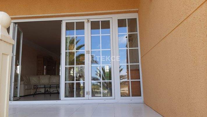 Detached Villa Just 300 M from the Beach in La Manga Murcia