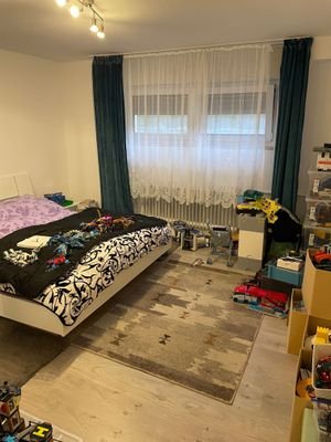 Schlafzimmer  UG 