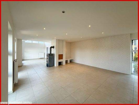 Wohn- und Essbereich im Balkongeschoss