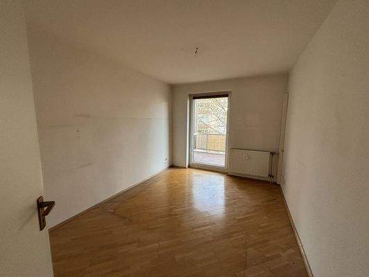 Kinder-/Arbeitszimmer