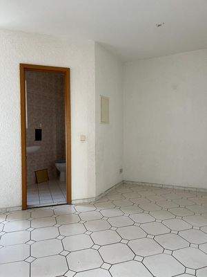 Küche + Zugang Badzimmer 2