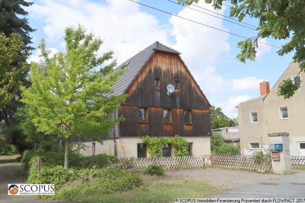 Wohnhaus mit Stallung