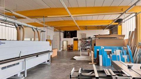 Schwaikheim Halle, Schwaikheim Hallenfläche