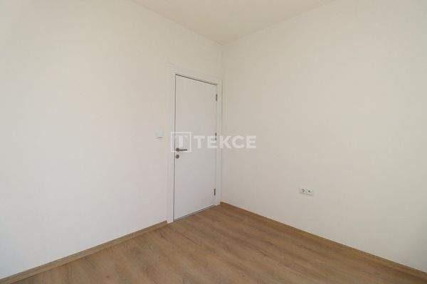 2-Bedroom Apartments in a Project with Pool and Sauna in Kepez