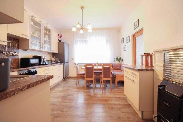 03_Küche und Esszimmer