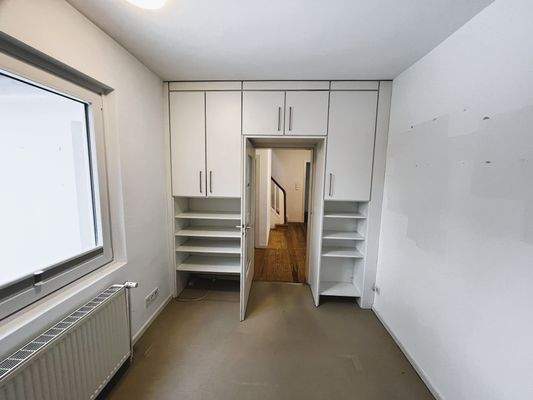 Arbeitszimmer im Erdgeschoss.jpg