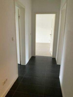 Dormagener Str 3 Whg 18 Eingangsflur