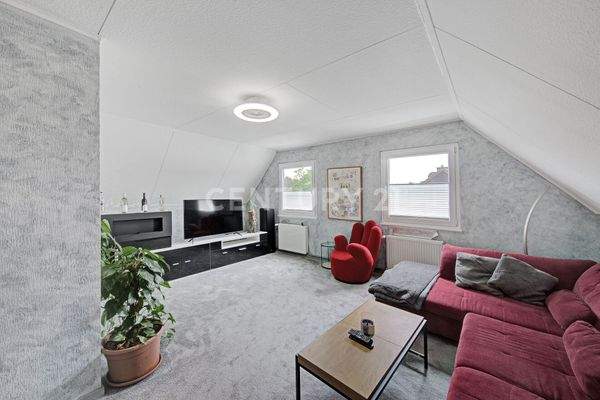 DG Wohn- oder Jugendzimmer