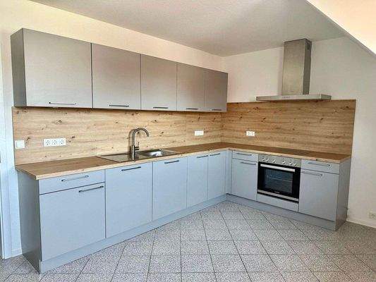 Neue, moderne Einbauküche