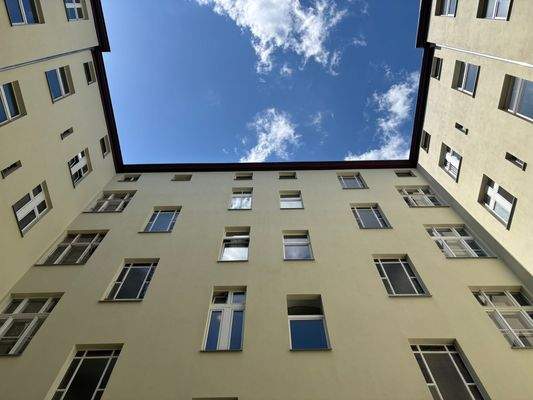 Gebäudeansicht vom Innenhof