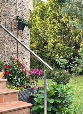 Vom WZ hinab zur Terasse