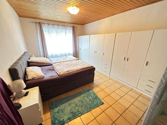 Schlafzimmer EG