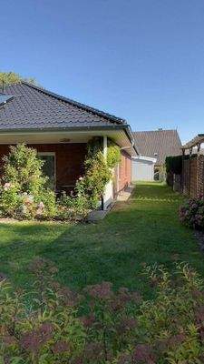 2 Haus Aussenansicht_7.jpg