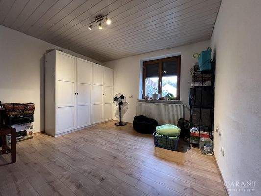 Schlafzimmer/Küche OG