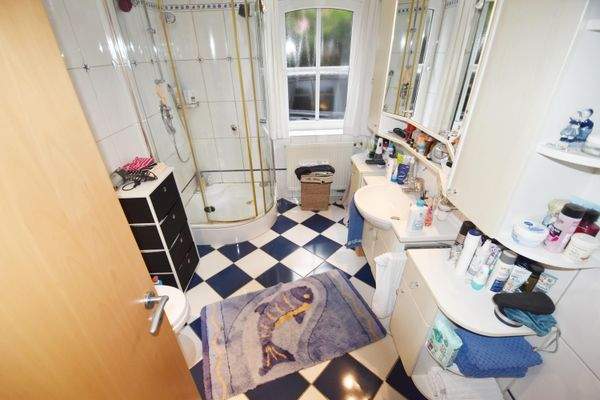 Erdgeschoss Badezimmer