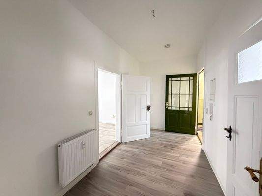 Helle Wohnung mit Flur