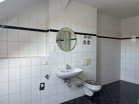 Bad mit WM-Anschluss