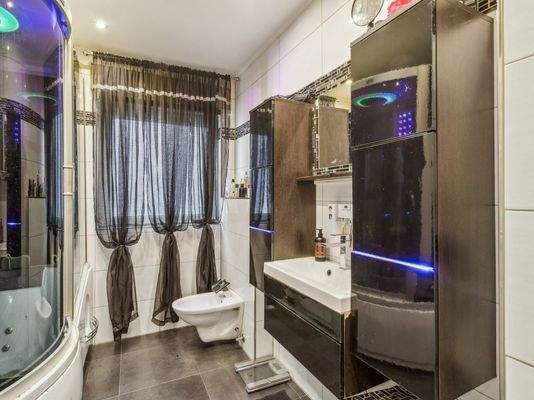 Badezimmer 1. Obergeschoss