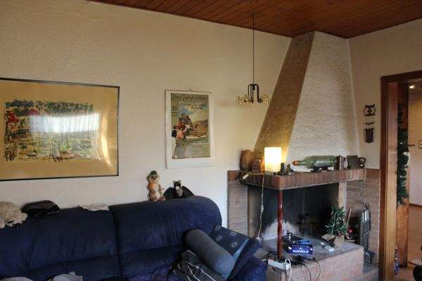 Wohnzimmer 1. OG / Kamin