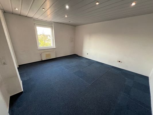 Nr. 35 Schlafzimmer (OG)