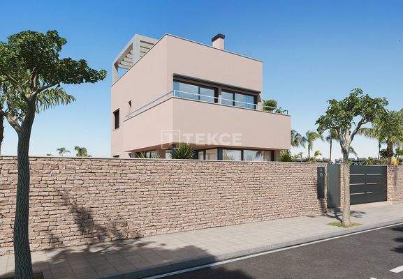 Bespoke Villa with Sea Views and Pool in Torre de la Horadada Alicante