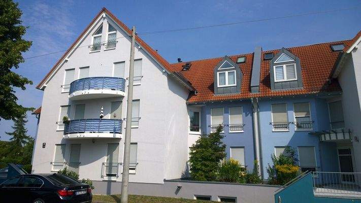 Außenansicht Halle, Paul Singer Str (9)